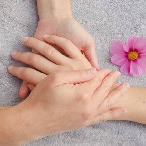 Massage mains